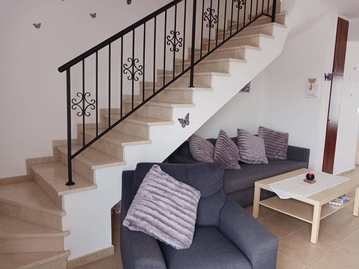 Beautiful 2-Bed House In Mandria Paphos Villa Exterior photo